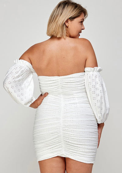 En Blanc Curvy